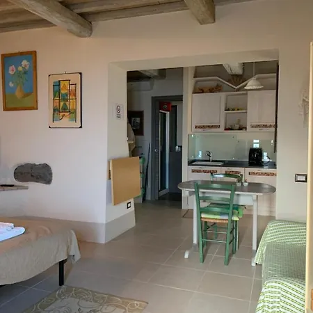 Borgo Pirolino *