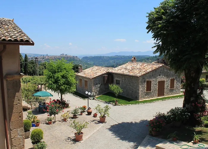 مزرعة للإقامة Borgo Pirolino أورفييتو